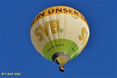 P1380894
